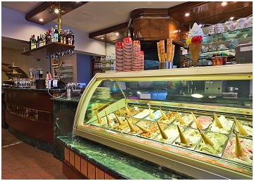 Gelateria Il Capriccio Glace artisanale - Salon de dégustation à Ciney