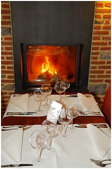 Les 4 Voyes Restaurant - Brasserie à Olloy