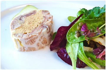 Les Papilles Restaurant à Évrehailles