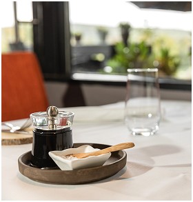 Le Moma Restaurant in Annevoie-Rouillon