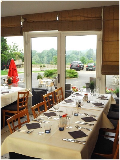La Fourchette à Droite Restaurant à Balâtre
