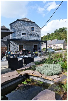 Le Saint-Hadelin Restaurant - Hôtel in Celles (Province de Namur)