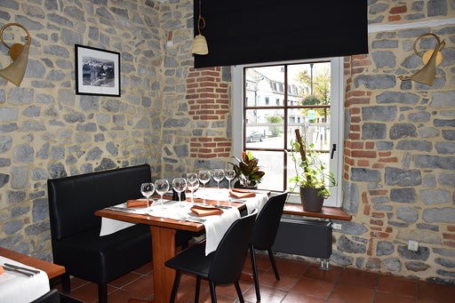 Les 4 Voyes Restaurant -  Brasserie in Olloy