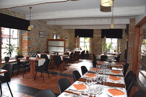 Les 4 Voyes Restaurant -  Brasserie in Olloy