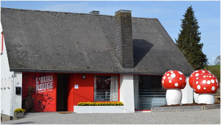 L'Ours Rouge Restaurant à Dinant