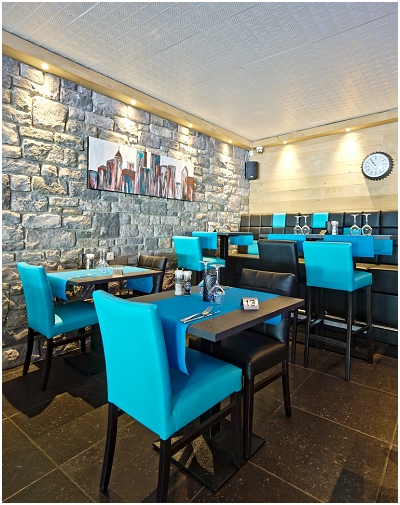 The River Restaurant - Burger - Hôtel à Durbuy