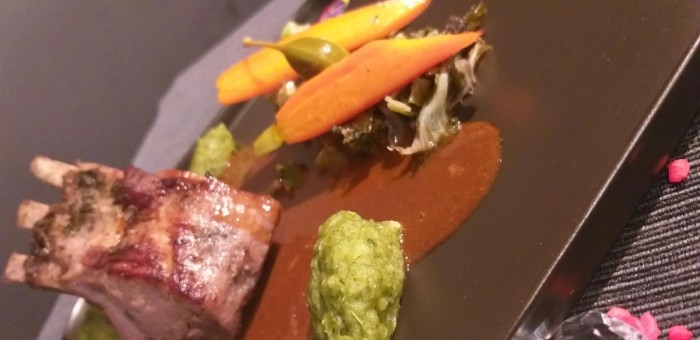 Les Papilles Restaurant in Évrehailles