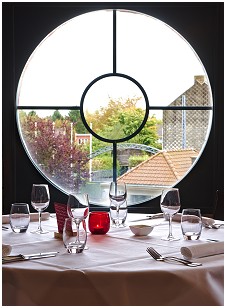 Le Saint-Charles Restaurant in Marcinelle