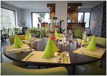 La Table des Compagnons Restaurant - Traiteur in Mettet