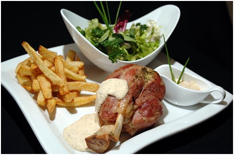 La Table des Compagnons Restaurant - Traiteur in Mettet