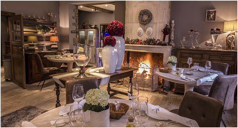 La Calèche Restaurant gastronomique  Hôtel à Rochefort