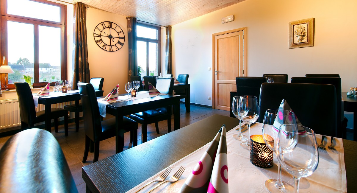 L'Orée du goût Restaurant in Taviet (Sorinnes)