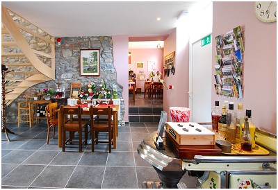 Les Montagnards Restaurant à Sosoye