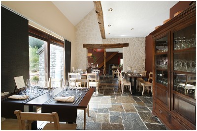 Les casseroles s'affolent Restaurant - Table d'hôtes à La Reid